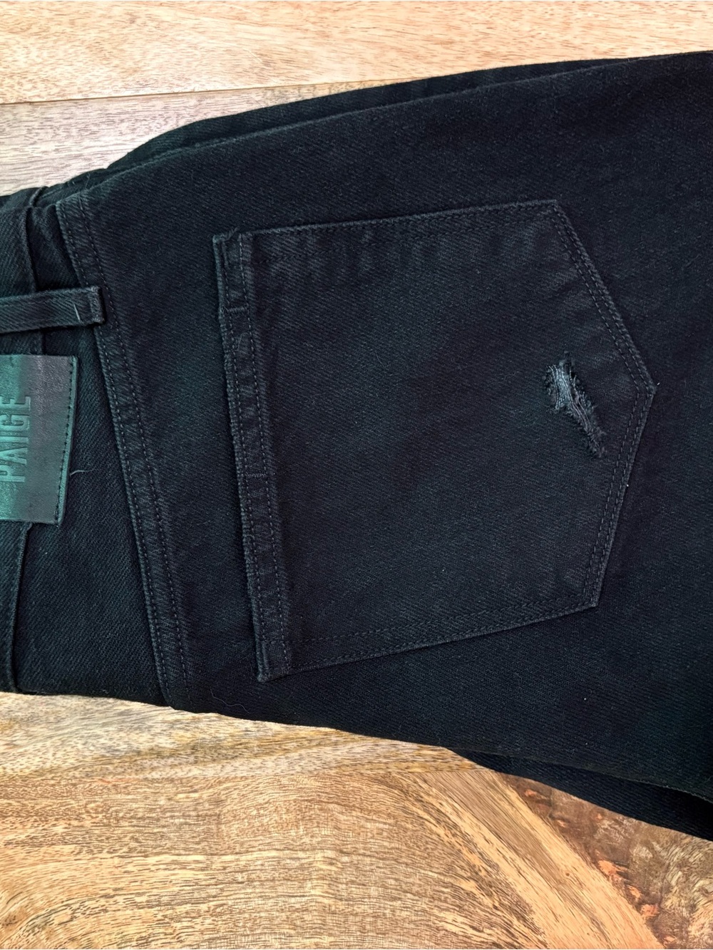 Paige Women’s Black Billy Crop Jeans